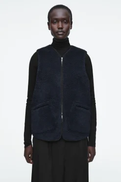 Damen COS Hybridmodelle | Mützen, Schals & Handschuhe*OVERSIZED-WESTE AUS KUNSTLAMMFELL
