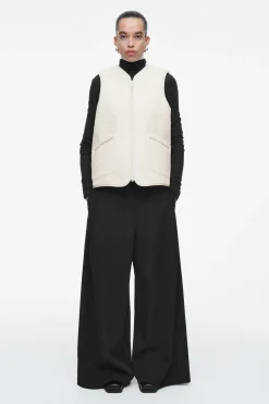 Damen COS Mützen, Schals & Handschuhe | Mäntel & Jacken*OVERSIZED-WESTE AUS KUNSTLAMMFELL