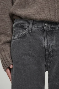 Herren COS Jeans | Hosen*PILLAR SCHMAL ZULAUFENDE JEANS