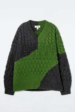 Damen COS Strickmode*PULLOVER AUS MERINOWOLLE MIT ABSTRAKTEM ZOPFMUSTER