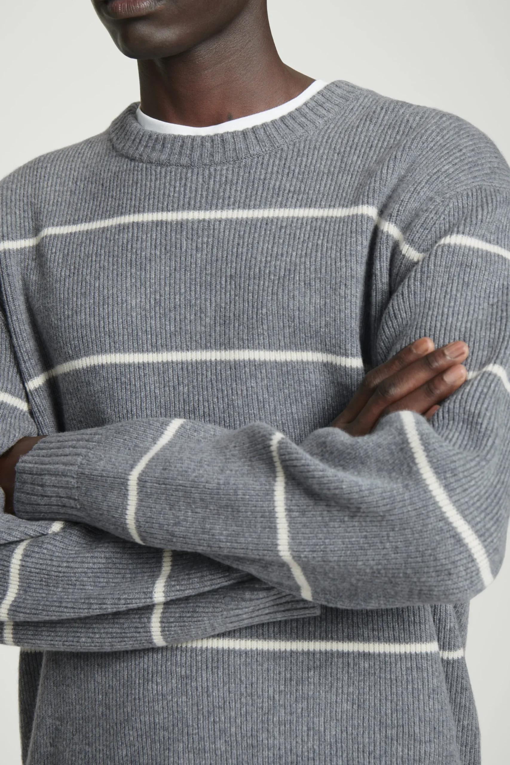 Herren COS Pullover | Strickmode*PULLOVER AUS MERINOWOLL-YAK-MIX MIT STREIFEN