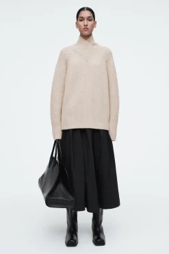 Damen COS Kaschmir | Strickmode*PULLOVER AUS REINEM KASCHMIR MIT KRAGEN