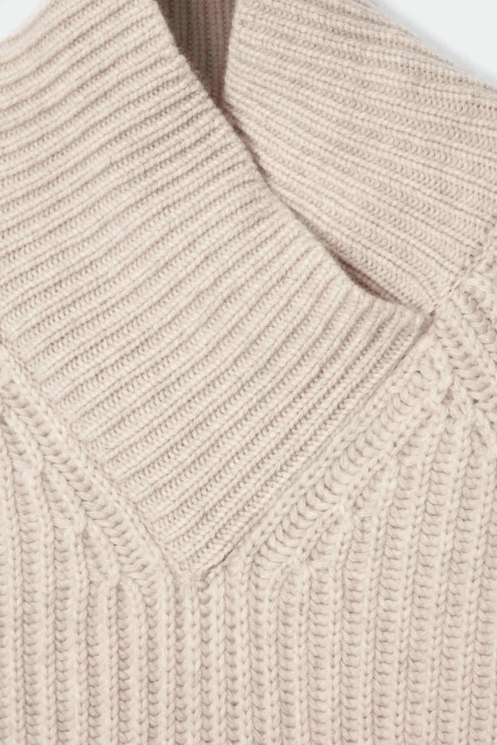 Damen COS Kaschmir | Strickmode*PULLOVER AUS REINEM KASCHMIR MIT KRAGEN