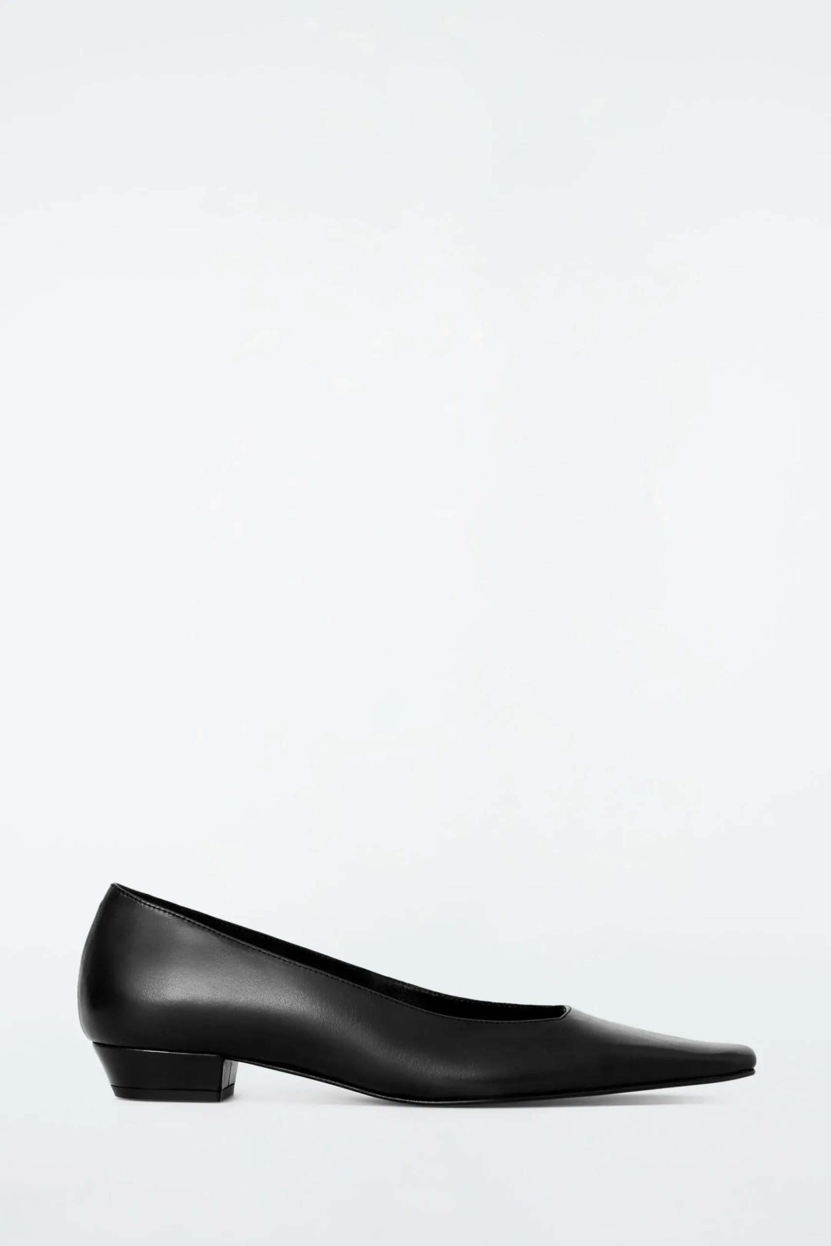 Damen COS Accessoires Aus Leder | Schuhe*PUMPS AUS LEDER MIT KARREEFÖRMIGER ZEHENPARTIE