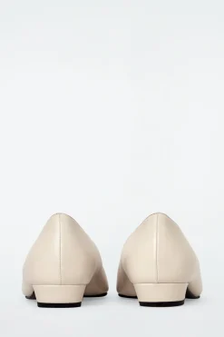 Damen COS Accessoires Aus Leder | Schuhe*PUMPS AUS LEDER MIT KARREEFÖRMIGER ZEHENPARTIE