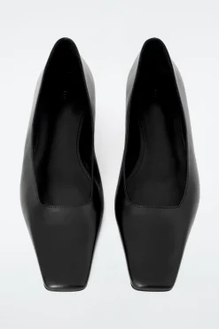 Damen COS Accessoires Aus Leder | Schuhe*PUMPS AUS LEDER MIT KARREEFÖRMIGER ZEHENPARTIE