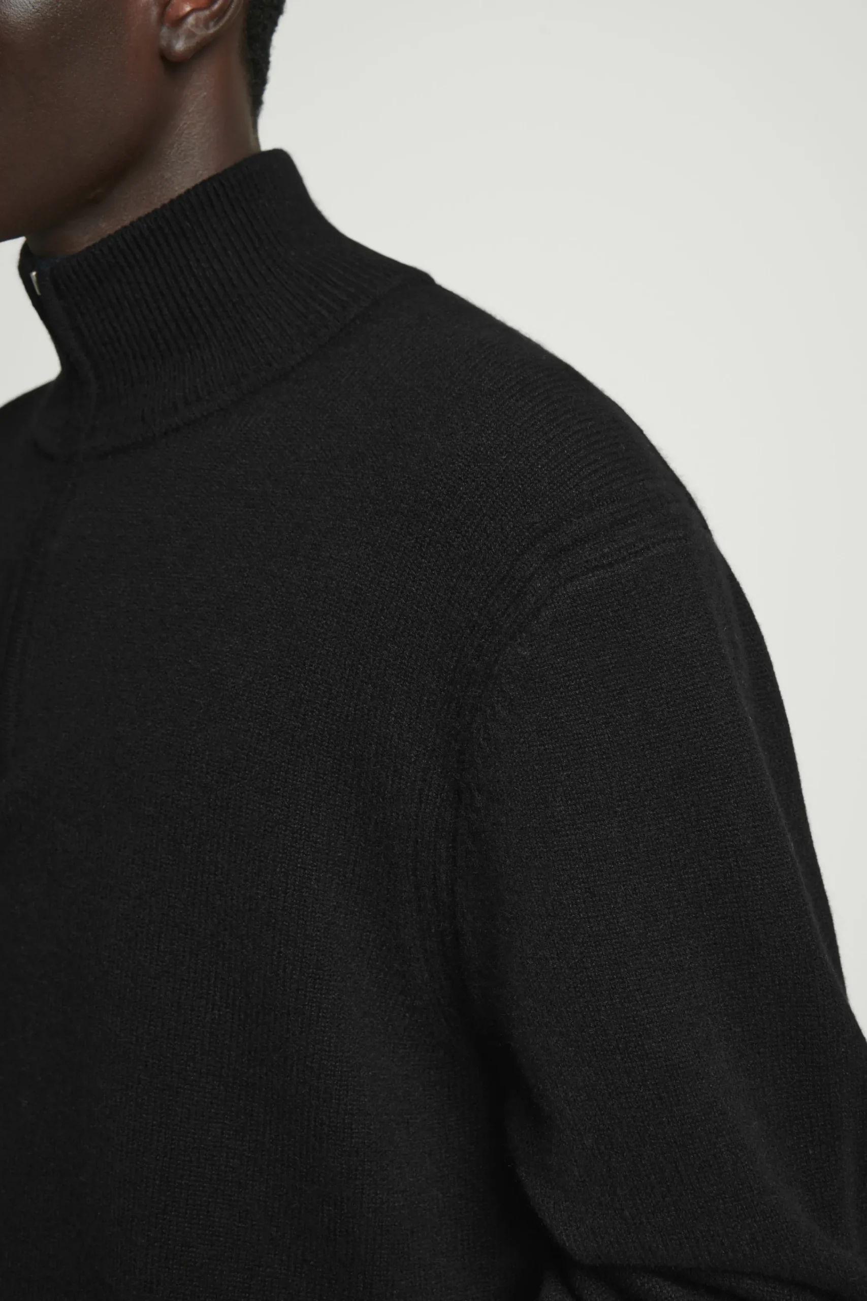 Herren COS Pullover | Kaschmir*REINER KASCHMIRPULLOVER MIT KURZEM REISSVERSCHLUSS