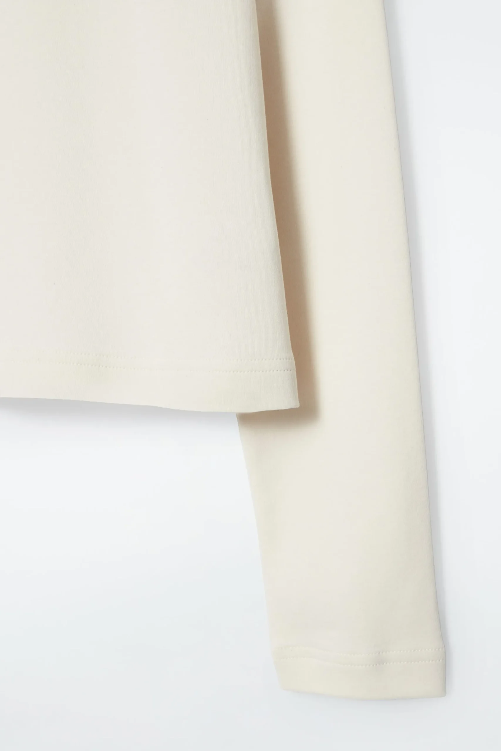 Damen COS T-Shirts | Oberteile*SCHLICHTES LANGARMSHIRT MIT NORMALER PASSFORM