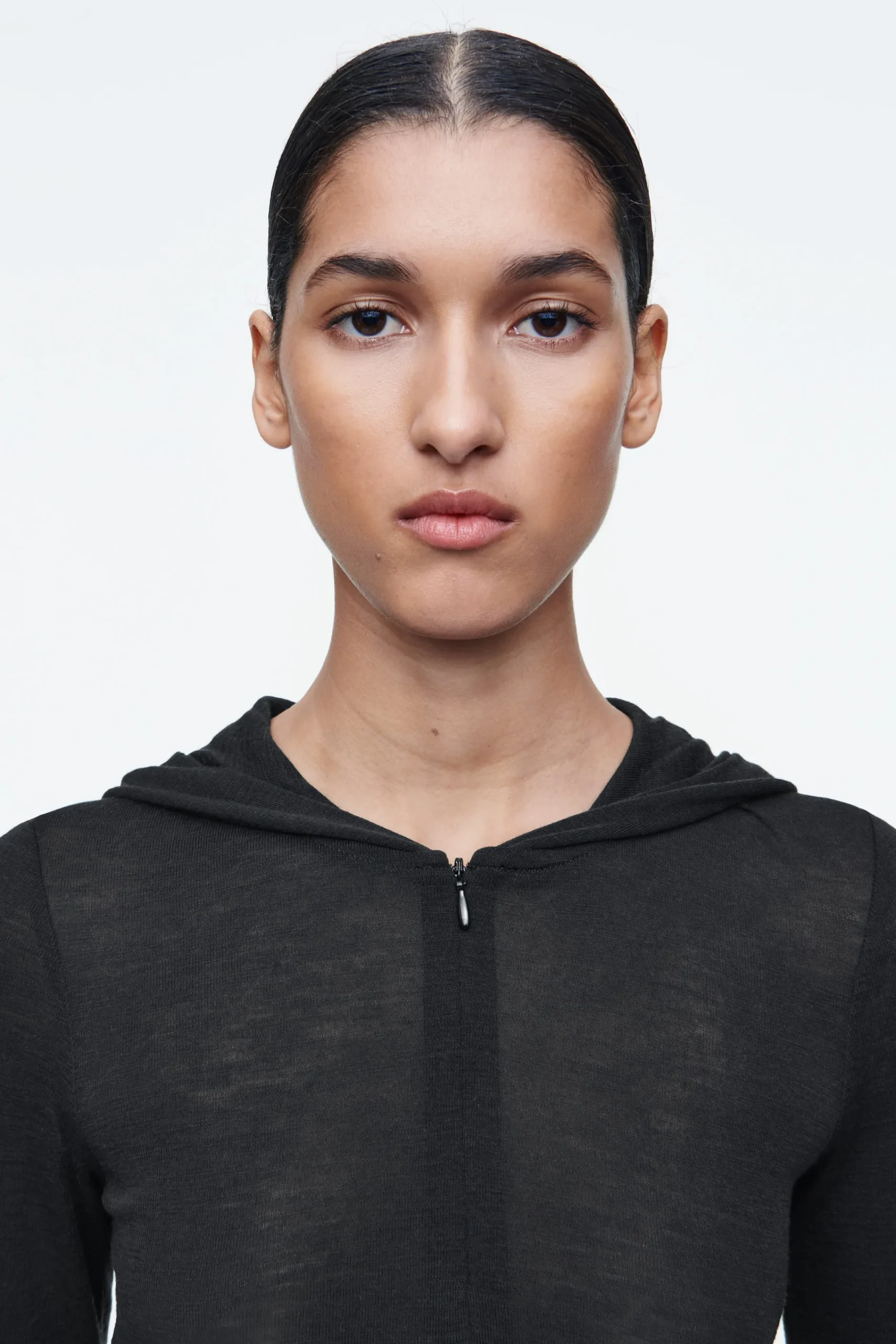 Damen COS Oberteile*SCHMAL GESCHNITTENER KAPUZENPULLOVER AUS WOLLE
