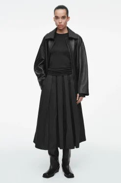 Damen COS Oberteile*SCHMALES LEICHTES LANGARMSHIRT