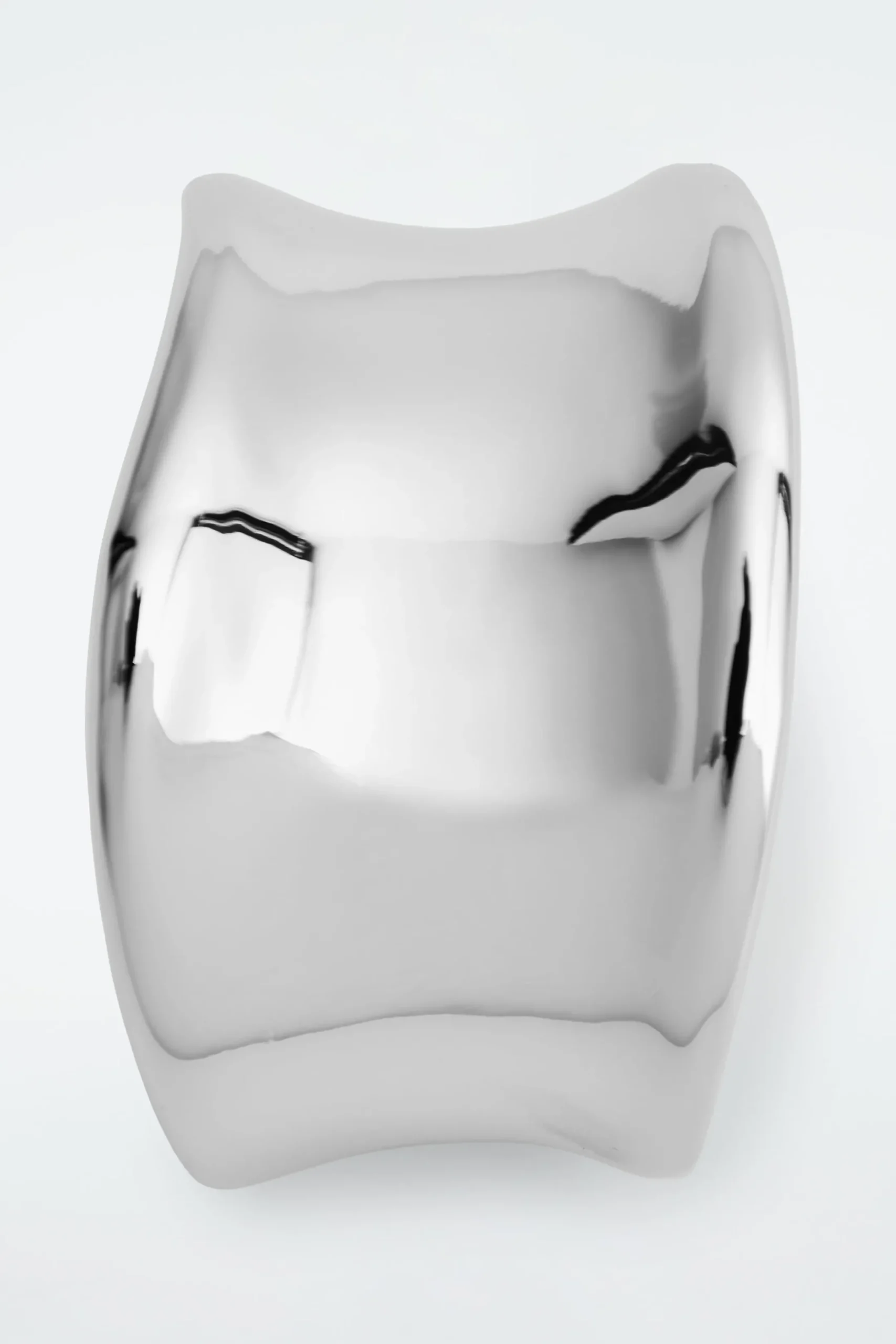 Damen COS Schmuck*SKULPTURALE ARMSPANGE