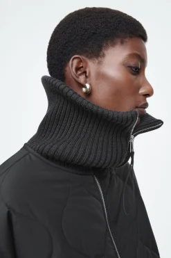Damen COS Mäntel & Jacken*STEPPMANTEL MIT GERIPPTEM KRAGEN