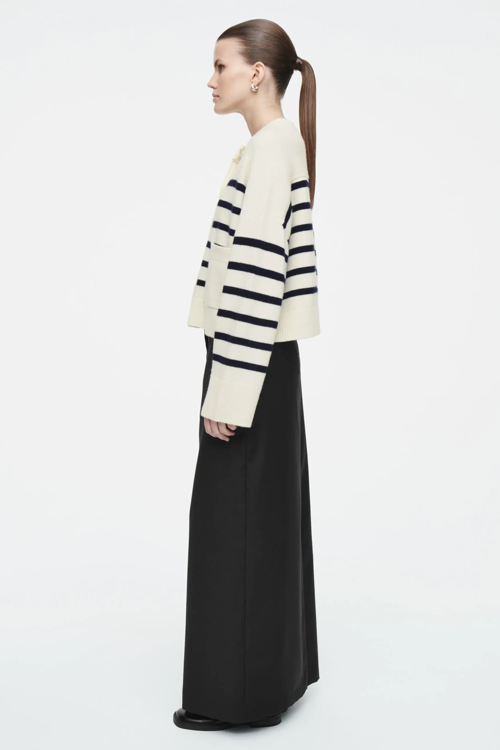 Damen COS Strickmode*STRICKJACKE AUS WOLLE MIT RUNDHALSAUSSCHNITT
