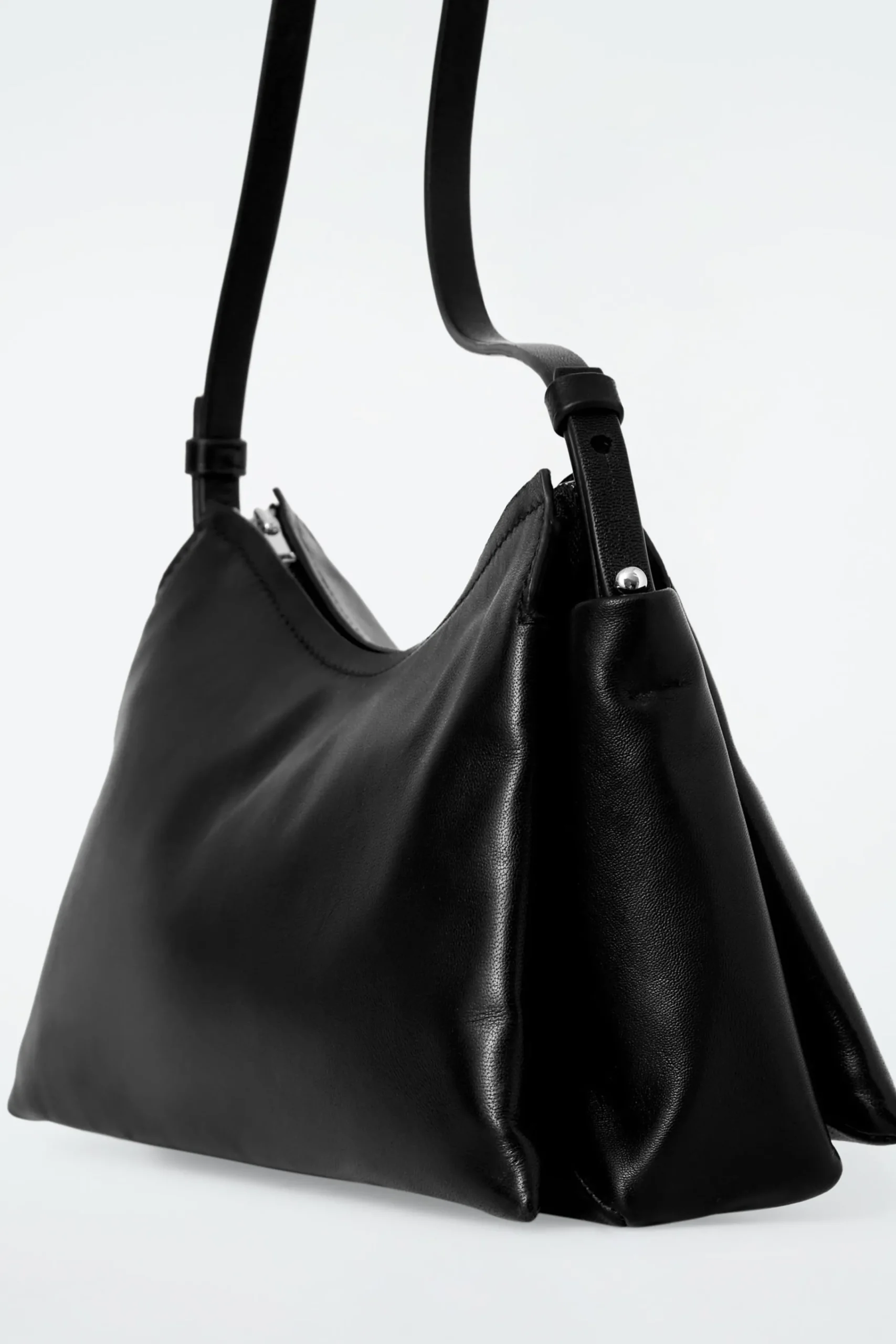 Damen COS Taschen*TOME KLEINE SCHULTERTASCHE – LEDER