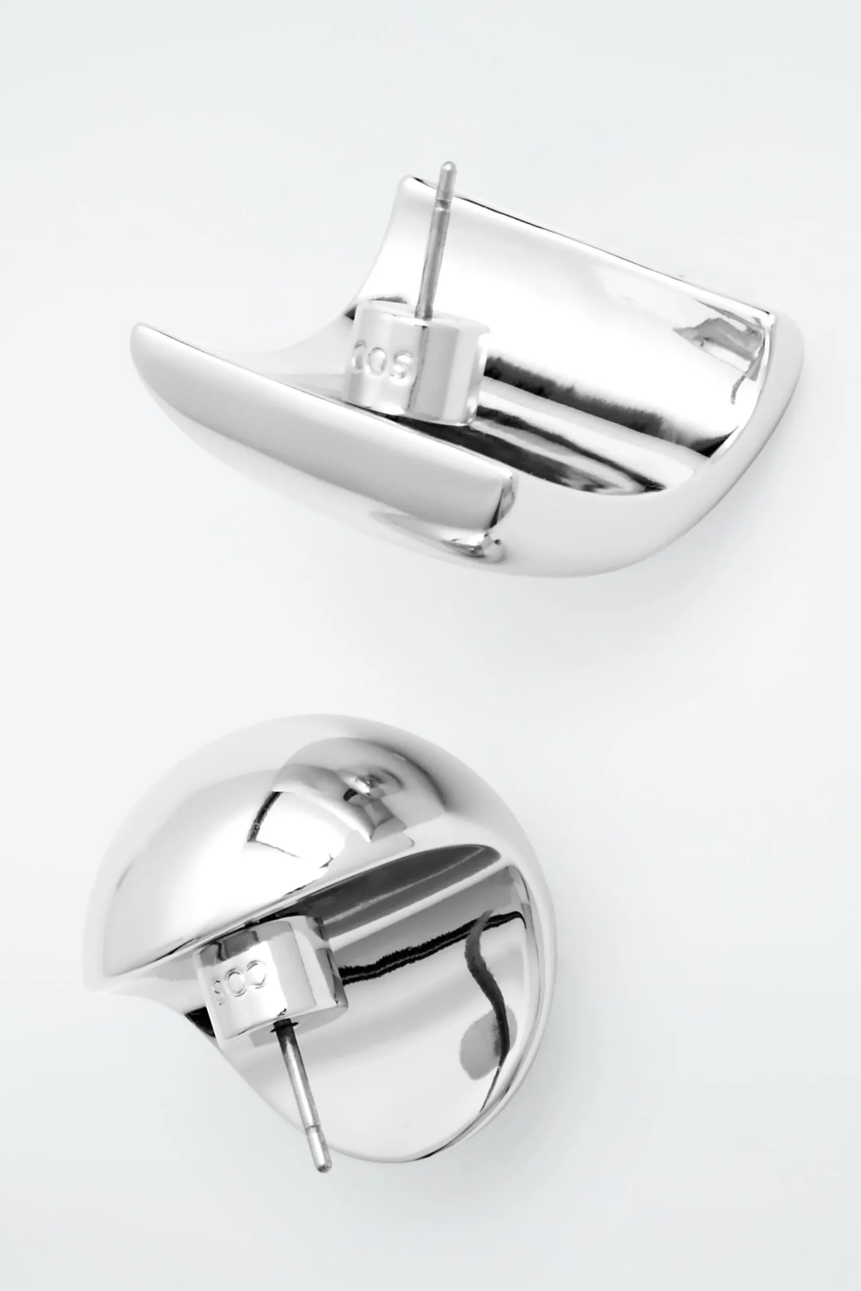 Damen COS Schmuck*UNGLEICHE OHRSTECKER