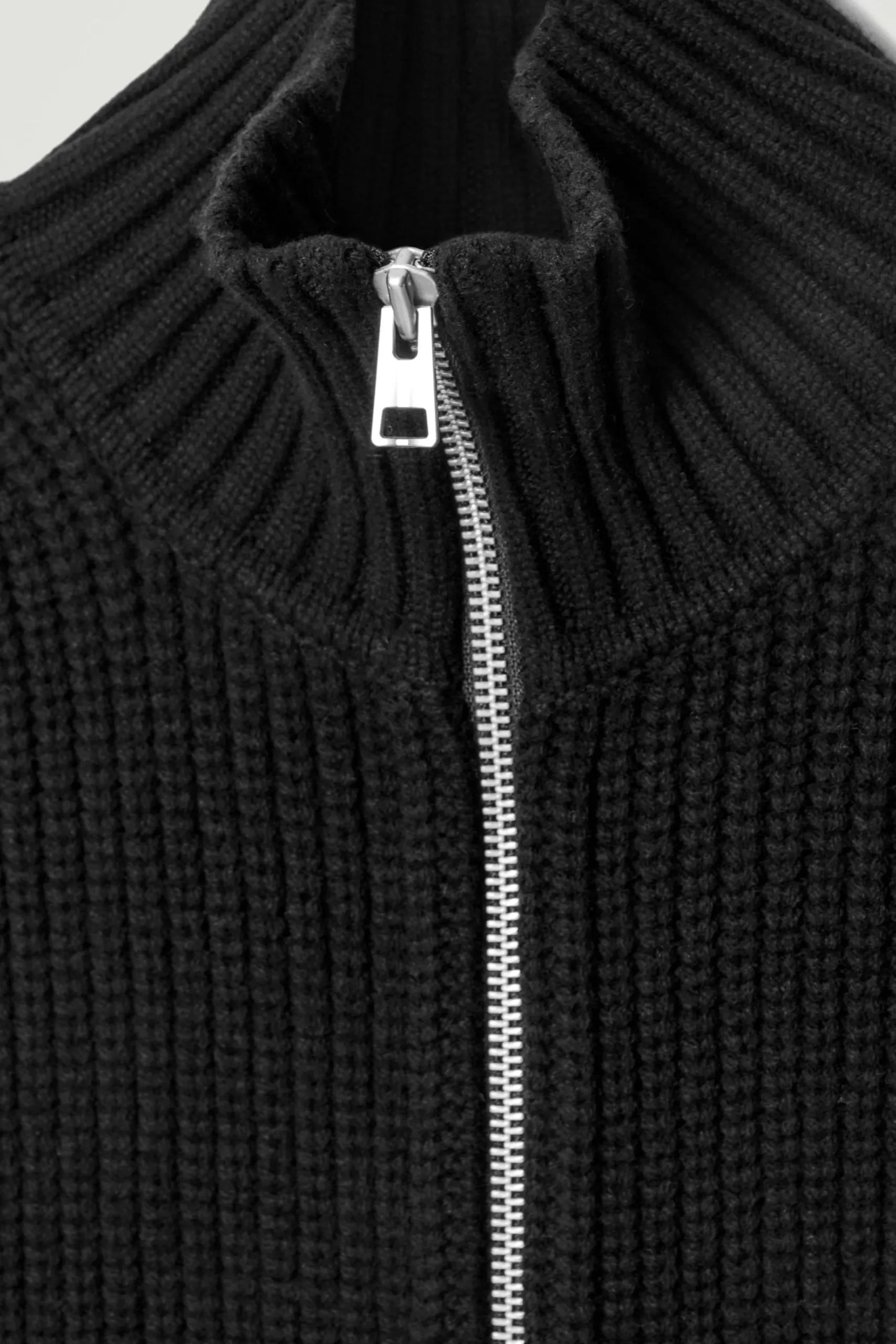 Herren COS Pullover | Strickmode*WOLLPULLUNDER MIT OFFENEN SEITEN